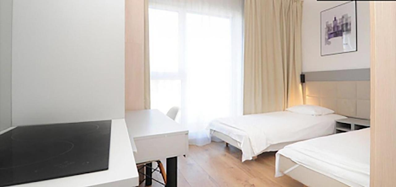 404 Rooms Wolska Apartament Warsawa Bagian luar foto
